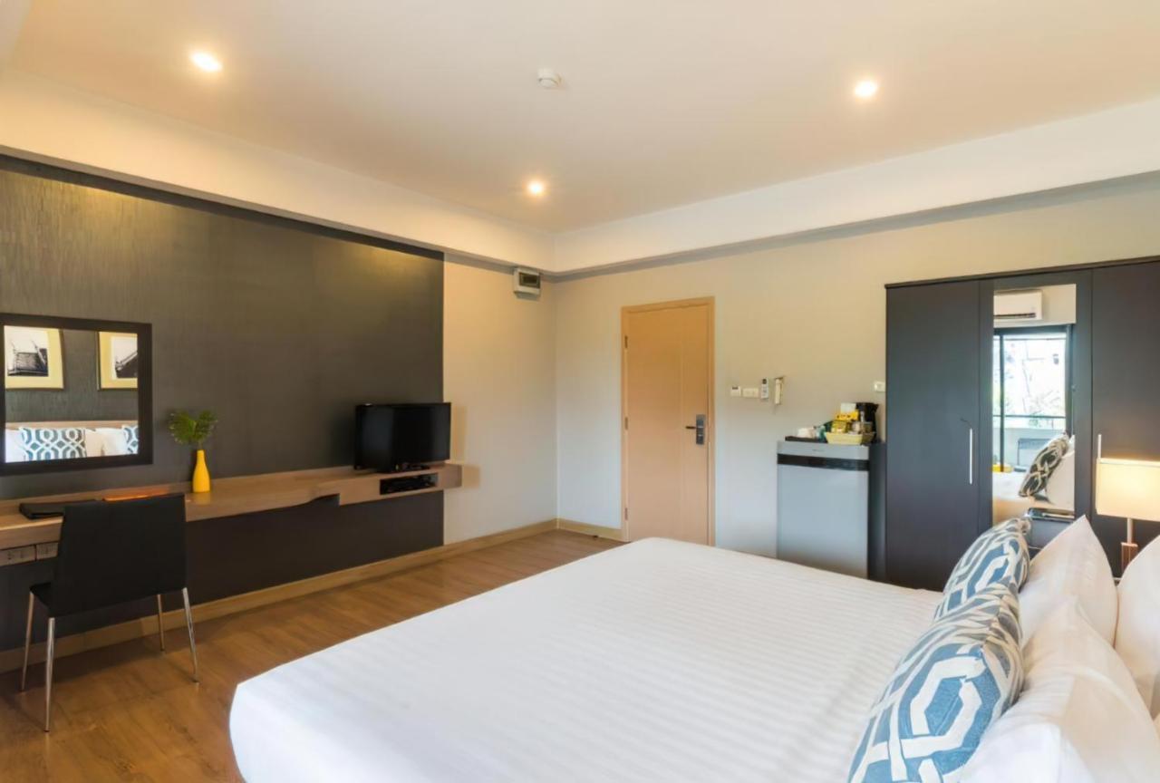 Alt Hotel Nana By Uhg Bangkok Kültér fotó